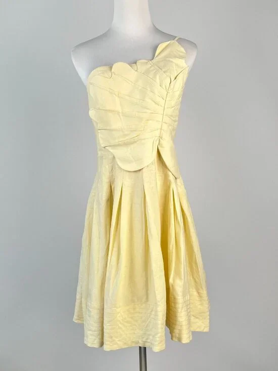 NWOT Farm Rio Lea One Shoulder Off-White Linen Blend Mini Dress Size M 3D Petal - Picture 7 of 16